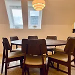 Large Apartment In Lovely Urban Area In Cph O